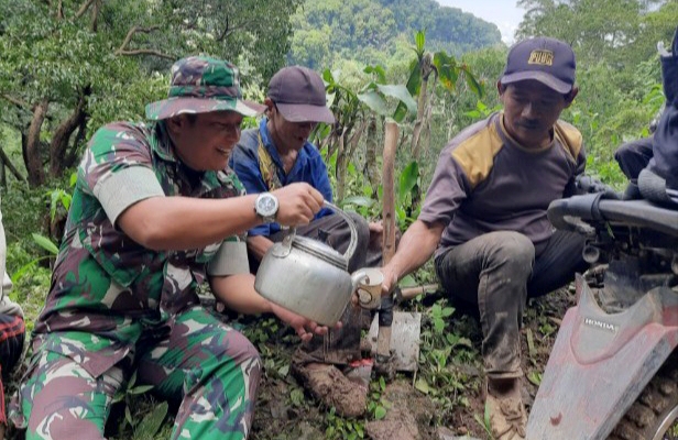 Bekerja dengan Hati Tingkatkan Kepekaan Terhadap Kesulitan Masyarakat