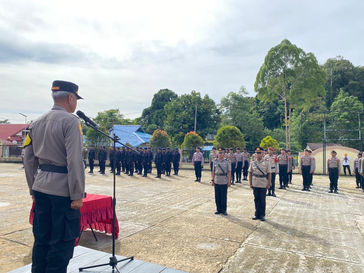 Polres Maybrat, Gelar Upacara Pelantikan Jabatan KabagRen dan Sertijab Kapolsek Ayamaru Utara