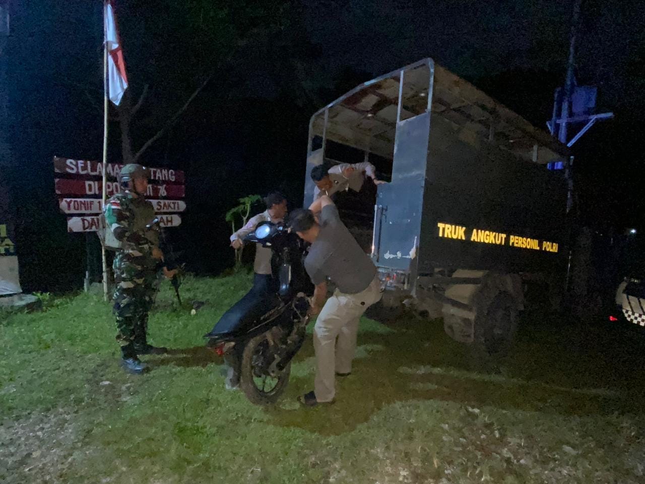 Berantas Peredaran Narkoba, Satgas Yonif 131/Brajasakti Kembali Amankan Ganja di Perbatasan RI-PNG.