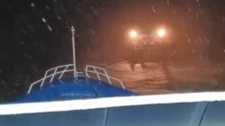 TNI AL, Evakuasi KMP Teratai Prima 1, yang Mengalami Kerusakan Mesin di Laut Seram