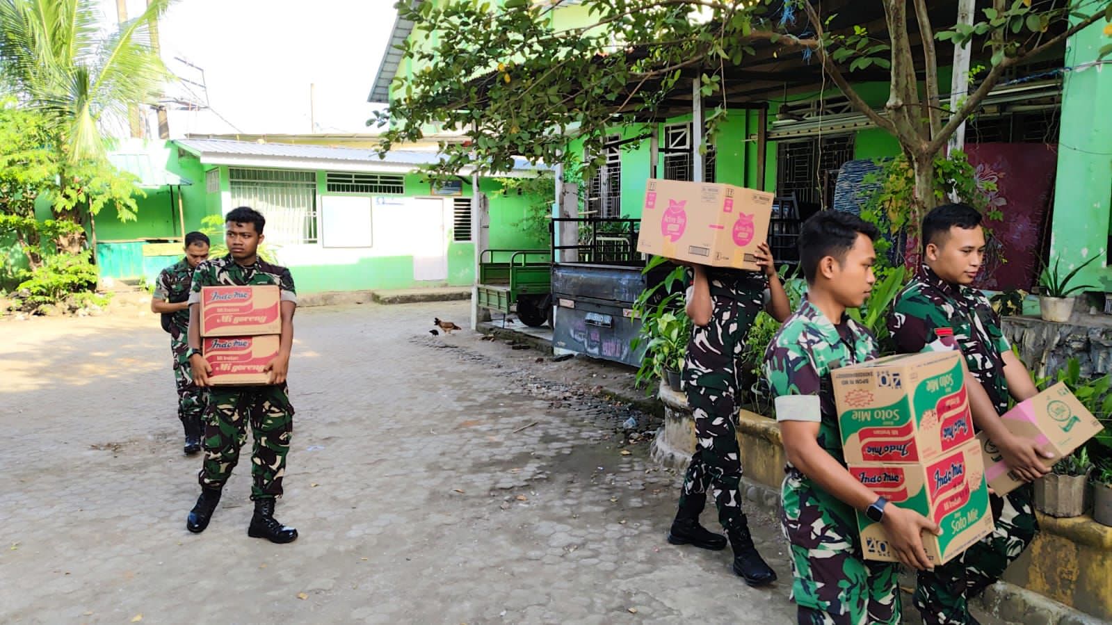 Skadron Udara 11 Lanud Sultan Hasanuddin Gelar Bhakti Sosial di Panti Asuhan An Nashar Makassar