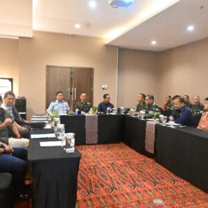 Danlanud Sultan Hasanuddin Dan General Manager PT. Angkasa Pura Indonesia Tanda Tangani Berita Acara Verifikasi dan Inventarisasi Pengalihan Aset Kepada TNI AU