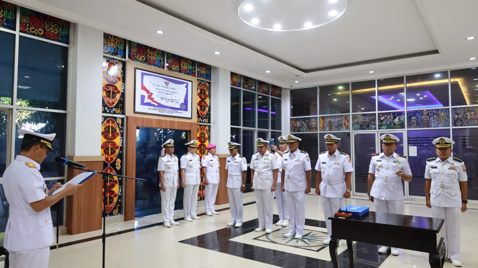 Letkol (Mar) Helilintar Hadiri Sertijab Tiga Jabatan Strategis Lantamal XIV Sorong, Danlantamal Tekankan Profesionalisme dan Loyalitas