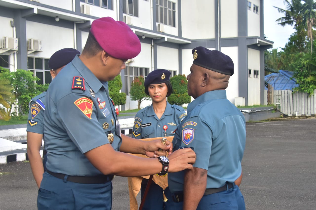 Kenaikan Pangkat 17 Prajurit Berprestasi di Lantamal XIV Sorong, Bukti Penghargaan atas Dedikasi dan Loyalitas