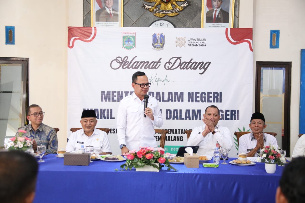 Tekan Laju Urbanisasi, Wamendagri Bima Arya Ajak Kepala Daerah Bentuk Koperasi Desa Merah Putih