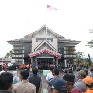 Unhan RI dan Universitas Esa Unggul Wujudkan Pengabdian Nyata di Cijeruk: Sinergi Bela Negara dan Pemberdayaan Masyarakat