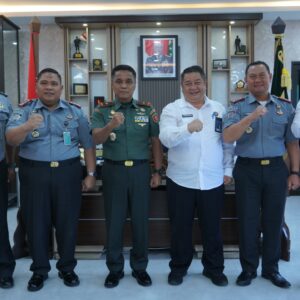 Jalin Sinergitas, Kepala Kantor Wilayah Ditjen PAS Kaltim Silaturahmi ke Danrem 091/ASN