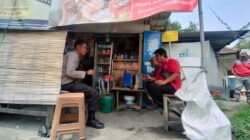 Bhabinkamtibmas Desa Cibadak Sambangi Warga, Serap Aspirasi dan Sampaikan Himbauan Kamtibmas