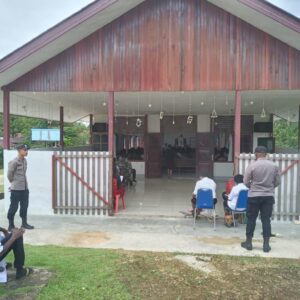 Polres Maybrat Melalui Jajaran Polsek Laksanakan Pengamanan Ibadah Minggu Kasih di Sejumlah Gereja di Kabupaten Maybrat
