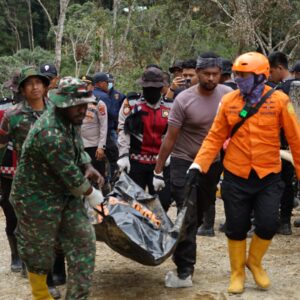 Hari Ke-5 Banjir Bandang Arfak: Karo Ops Polda Papua Barat Tinjau Langsung Lokasi Bencana