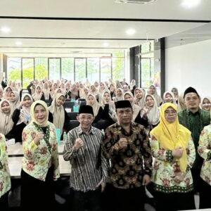 Ponpes Minhajurrasyidin Fasilitasi Pelatihan Muslimah Tangguh di Milad ke-47 MDI
