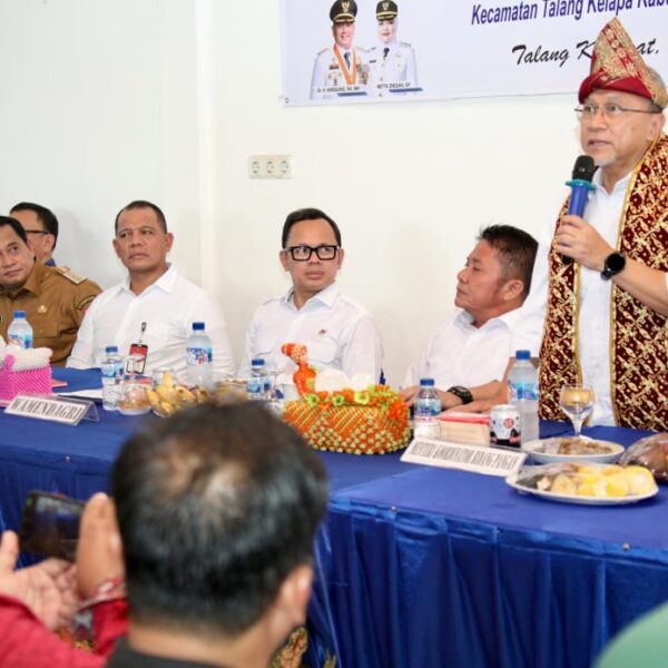 Tinjau Musbangkelsus Kelurahan Talang Keramat Banyuasin, Wamendagri Bima Apresiasi Pembentukan Kopdeskel Merah Putih