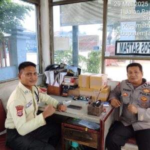 Aipda Tri Iskandar Sambangi Satpam PT Bumen Redja Abadi, Jalin Silaturahmi dan Himbauan Kamtibmas