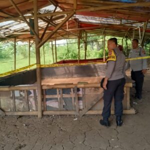 Respon Cepat Polisi, Arena Sabung Ayam di Desa Pangadegan Pasar Kemis Dibongkar Bersama Warga