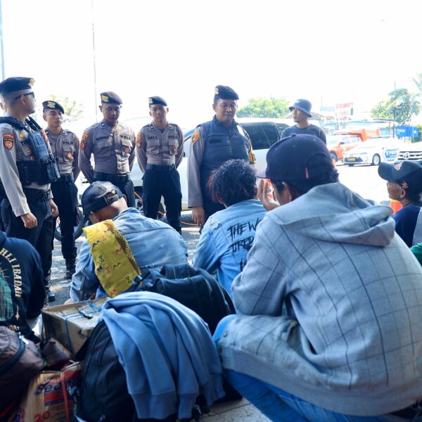 Gelar KRYD, Polda Jatim Patroli Skala Besar Cegah Aksi Premanisme