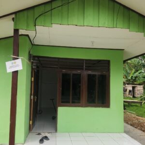 Pelukan Erat Warga Sebagai Tanda Terimakasih Kepada TNI Dalam Program TMMD