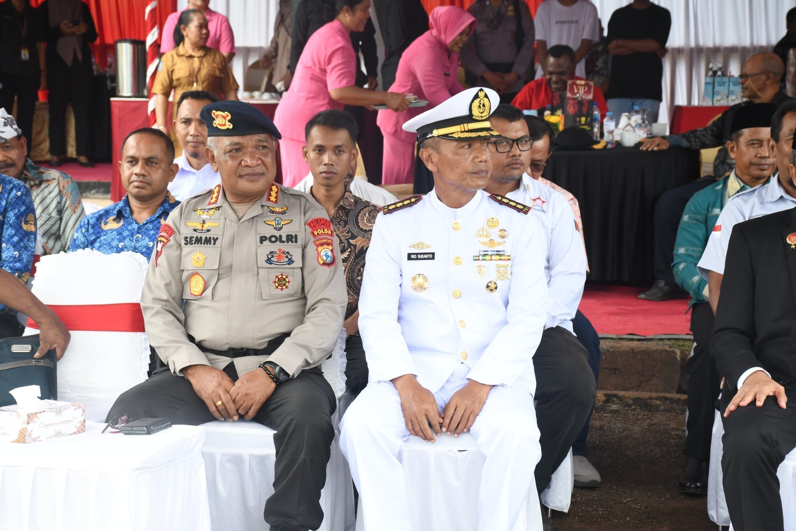 Wadan Lantamal XIV Hadiri Upacara Brimob, TNI AL Tegaskan Sinergi Amankan Laut dan Darat Papua Barat Daya