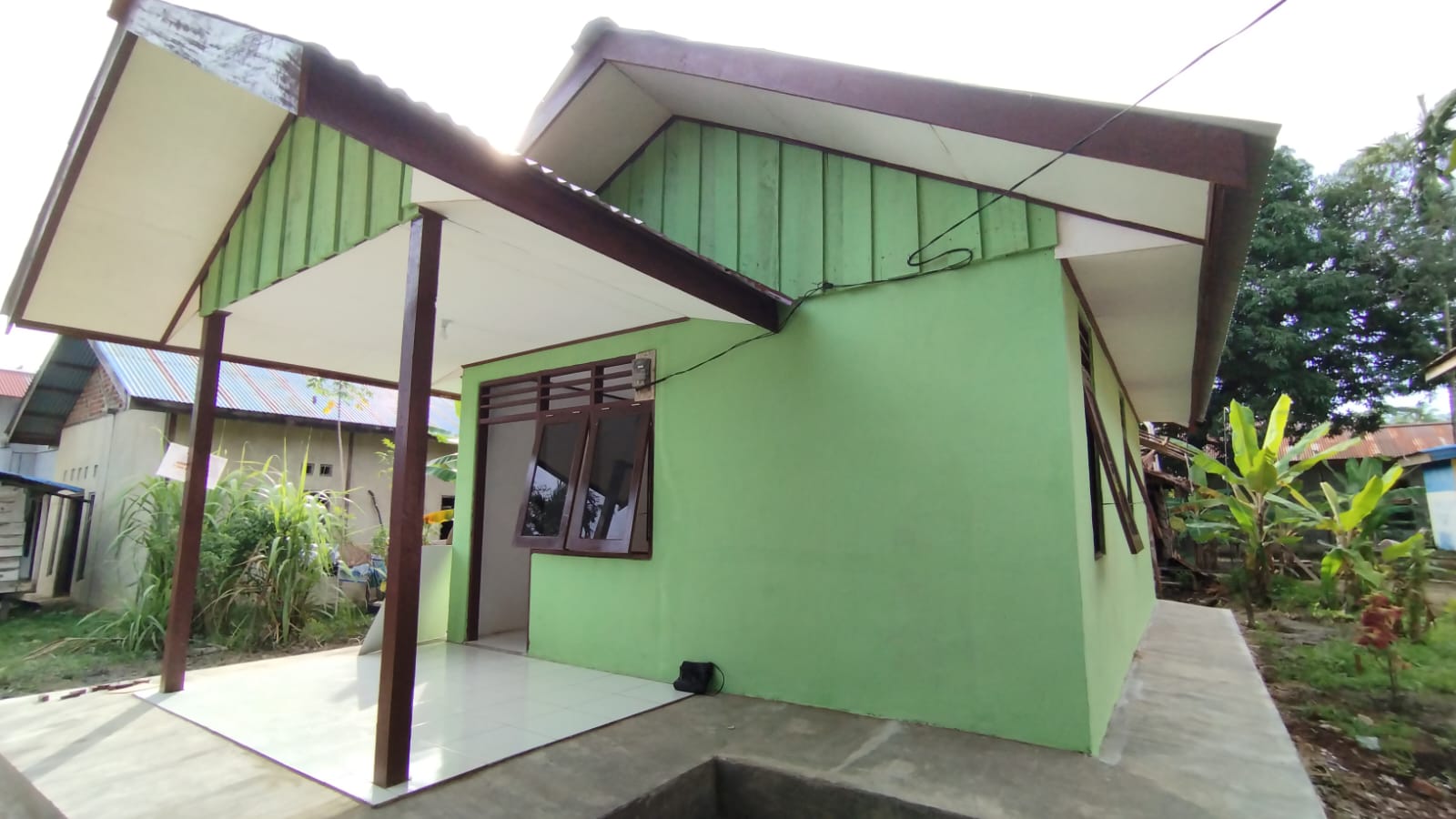 Rumah Mama Oktovina Rampung, TMMD Kodim 1802/Sorong Tuntaskan Misi Kemanusiaan