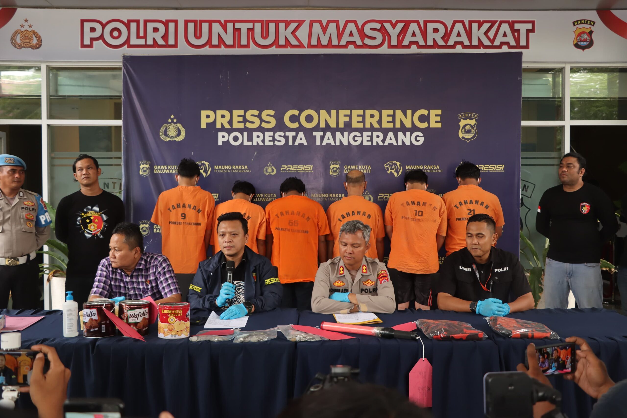 Tegas! Polresta Tangerang Lawan Premanisme, Tangkap 7 Anggota Oknum Ormas Pemalak Sopir Truk