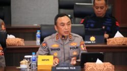 Kapolri Berikan Pelayanan Kesehatan Gratis Bagi Ribuan Orang Hari Ini