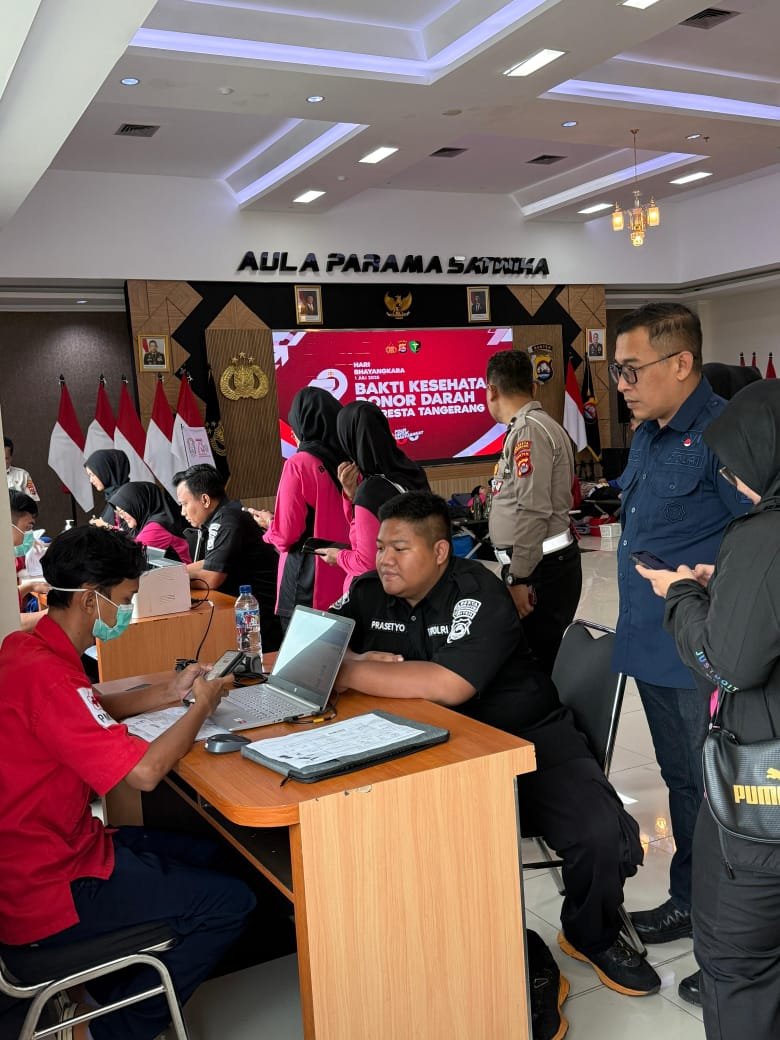 Donor Darah Warnai Hari Bhayangkara ke-79 di Polresta Tangerang