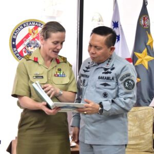 Kepala Bakamla RI Terima Kunjungan Kehormatan Commander Indo-Pacific Endeavour 2025 Kepala Bakamla RI Terima Kunjungan Kehormatan Commander Indo-Pacific Endeavour 2025