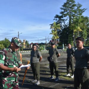 Tingkatkan Disiplin Prajurit, Dandim 1710/Mimika Berikan Penekanan Saat Apel Pagi Tingkatkan Disiplin Prajurit, Dandim 1710/Mimika Berikan Penekanan Saat Apel Pagi