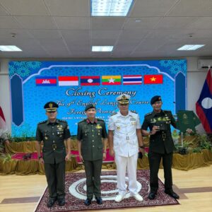 Membanggakan, Tiga Perwira TNI Harumkan Indonesia Di Kancah Internasional Membanggakan, Tiga Perwira TNI Harumkan Indonesia Di Kancah Internasional