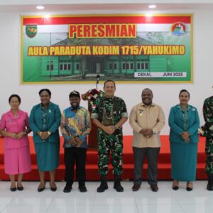 Sinergi TNI-Pemda Perkuat Pembangunan, Danrem 172/PWY Kunjungi Yahukimo dan Pegunungan Bintang Sinergi TNI-Pemda Perkuat Pembangunan, Danrem 172/PWY Kunjungi Yahukimo dan Pegunungan Bintang