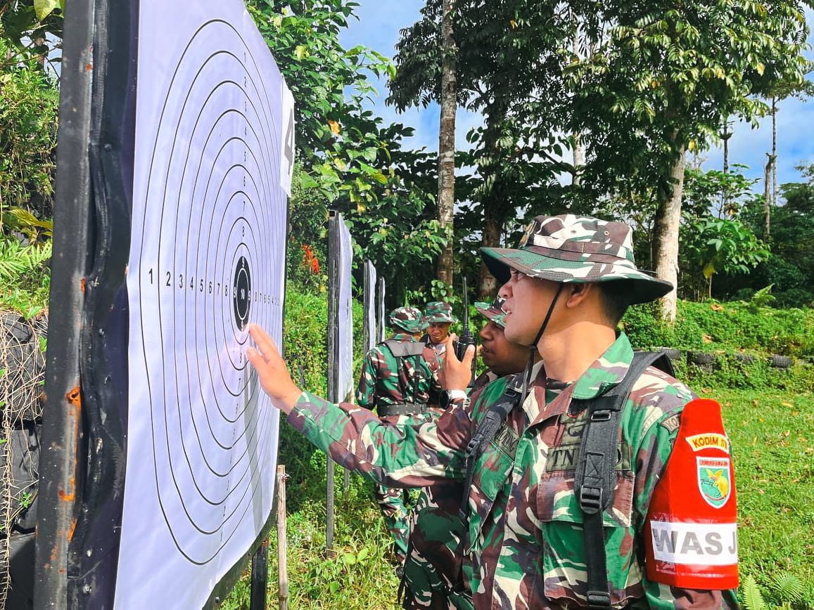 Kodim 1710/Mimika Gelar Latihan Menembak, Tingkatkan Kemampuan Prajurit