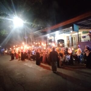 Semarak Tahun Baru Islam 1447 Hijriah, Santri TPQ Darul Mukorrobin Meriahkan Pawai dan Sholawatan