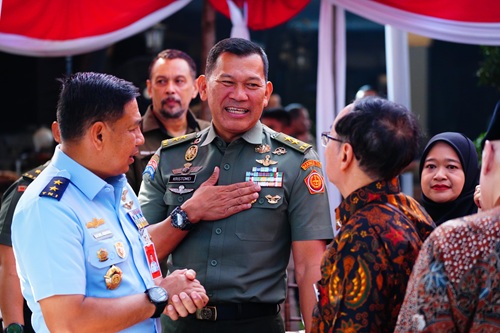 Pahlawan Boleh Gugur, Tapi Jiwa Juangnya Hidup dan Menyatu Dalam Darah Prajurit TNI