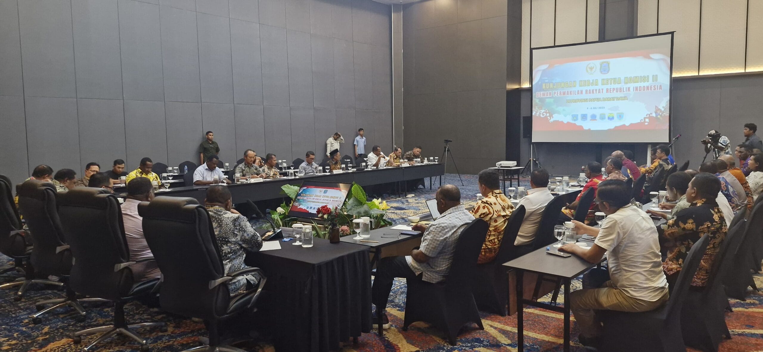 Papua Barat Daya Menjerit: Komisi II DPR RI Serap Aspirasi Langsung di Tanah Sorong