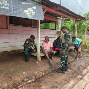 Melayani dengan Hati: TNI Peduli Kesehatan Warga Kampung Kweel Melayani dengan Hati: TNI Peduli Kesehatan Warga Kampung Kweel