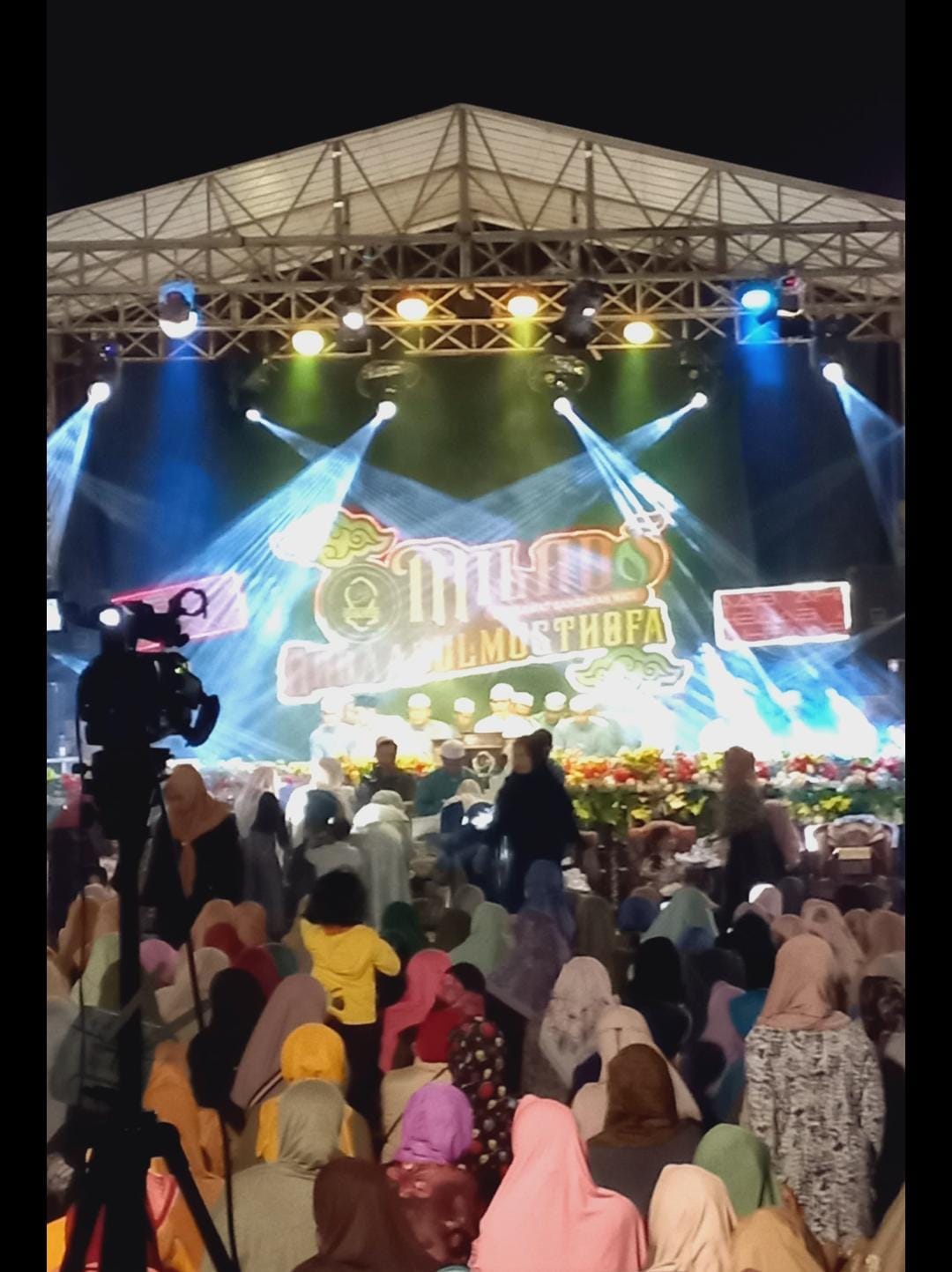 Milad Ke-5 Majelis Ahbaabul Musthofa Sandaran Hati Berlangsung Meriah di Ponpes Al Hidayah Kerpangan