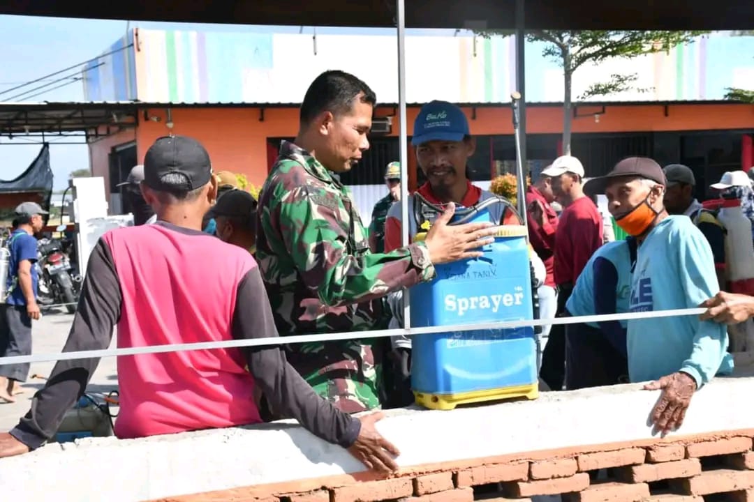 Turut Basmi Wereng Tanaman Padi, Upaya Dandim Ponorogo Sejahterakan Petani
