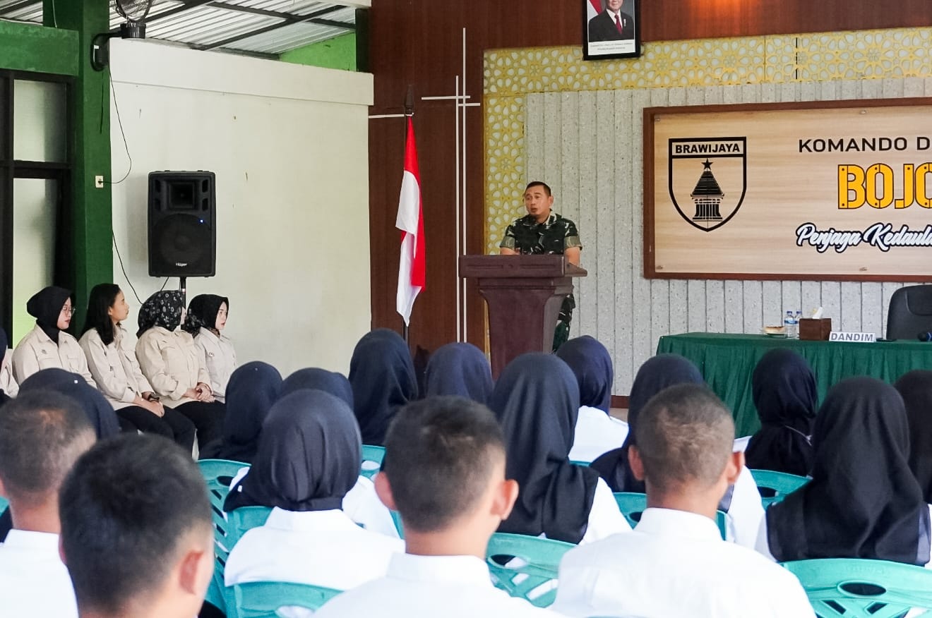Dandim Bojonegoro Motivasi Ratusan Sarjana Lulusan SPPI