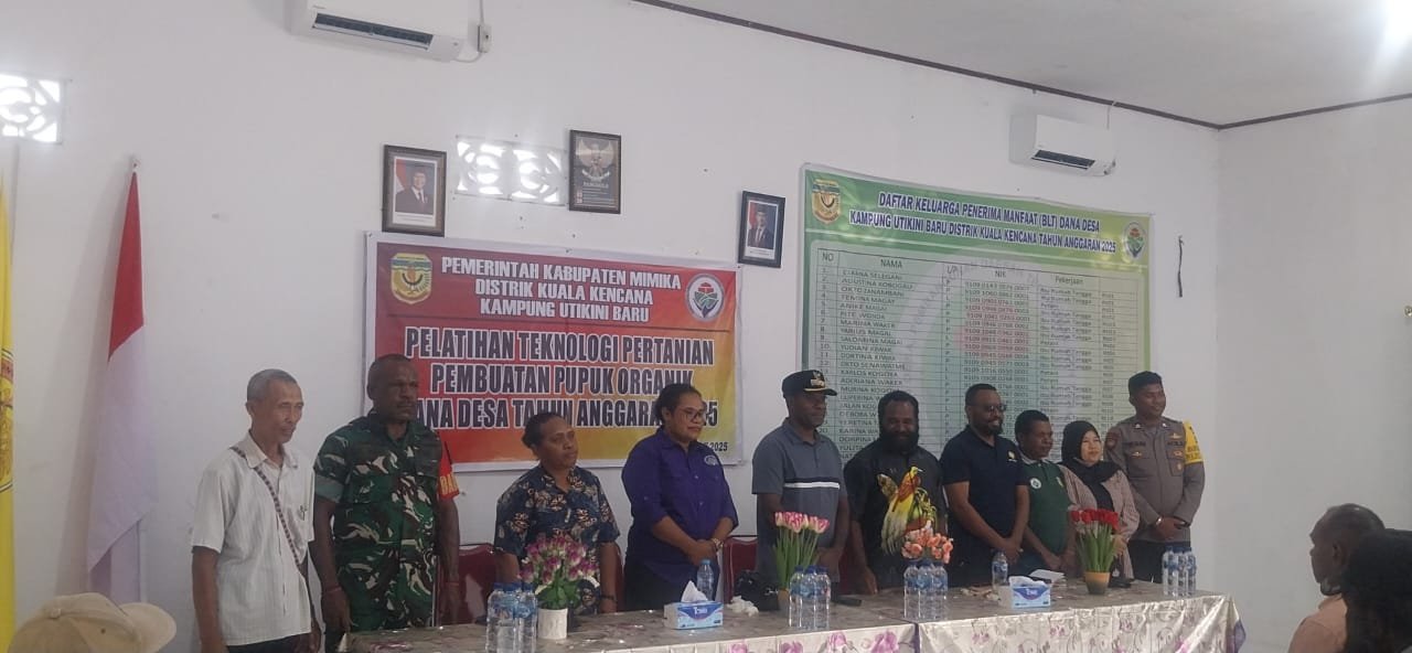 Babinsa Koramil Kuala Kencana Melaksanakan Pendampingan Pelatihan Teknologi Pertanian Pembuatan Pupuk Organik Babinsa Koramil Kuala Kencana Melaksanakan Pendampingan Pelatihan Teknologi Pertanian Pembuatan Pupuk Organik