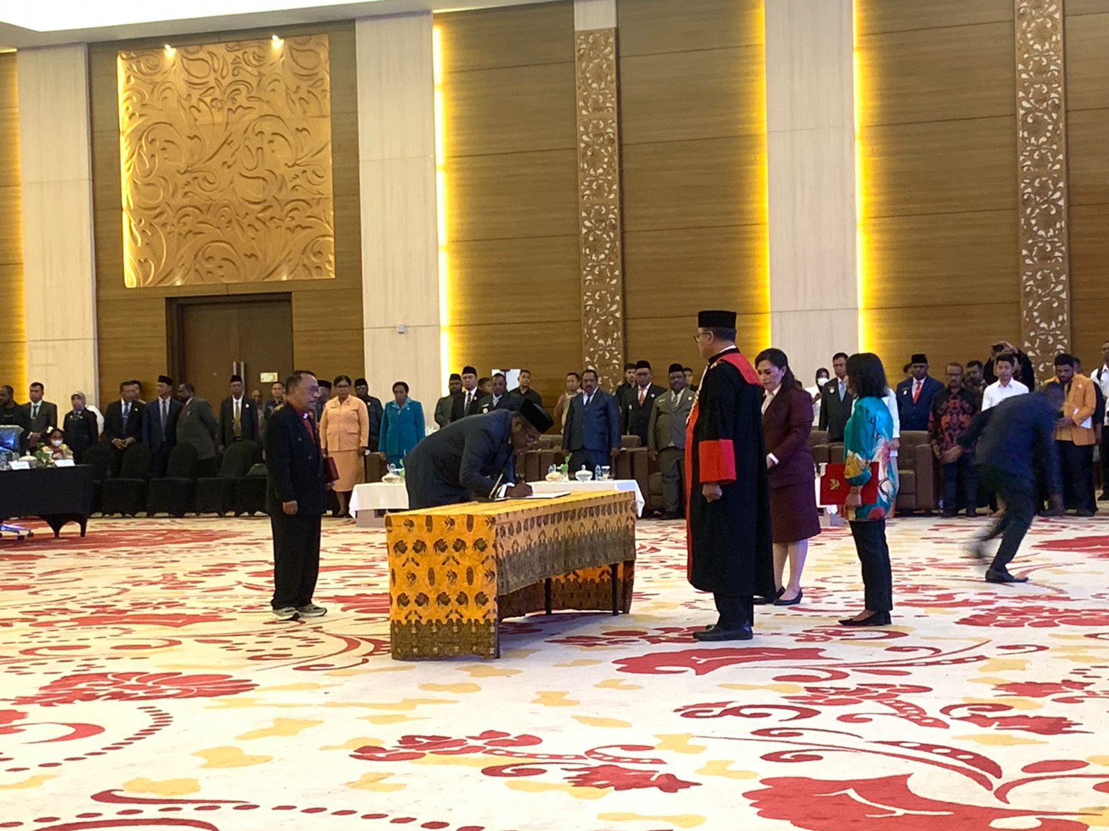 Ortis Sagrim Resmi Pimpin DPRP Papua Barat Daya, 9 Wakil Otsus Dilantik untuk Periode 2024–2029