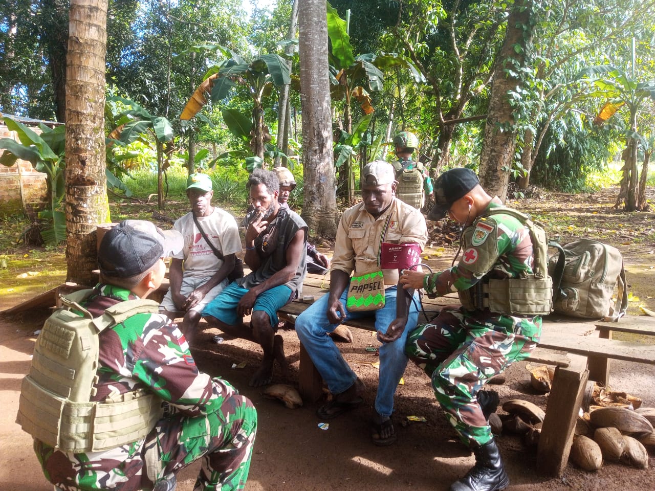 Bersama Rakyat, TNI Jaga Kesehatan Negeri