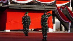 Kakordos Akmil Pimpin Upacara Bendera Minggu Pertama Bulan Agustus