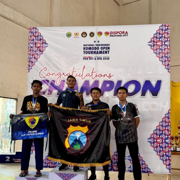 Kembali Raih Prestasi, Anggota Polres Probolinggo Kota Sabet 2 Medali di Kejuaraan Komodo Open 2025