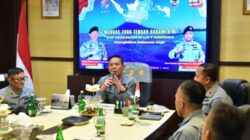 Kepala Bakamla RI Beri Pengarahan kepada Personel Zona Tengah di Manado