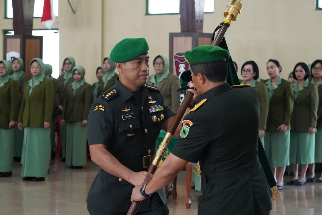 Kasdam Kasuari Pimpin Sertijab dan Tradisi Satuan, Teguhkan Semangat Pengabdian di Tanah Papua Barat dan Papua Barat Daya