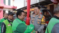 Polres Jember Hadirkan Pasar Murah, Pengemudi Ojol Bawa Pulang Sembako Dengan Senyum Sumringah*