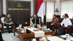 Audiensi Diskusi Inisiatif Program Kecerdasan Buatan di Akademi Militer