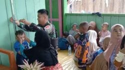 Satgas Yonif 410/Alugoro Gelar Posyandu di Distrik Kamundan