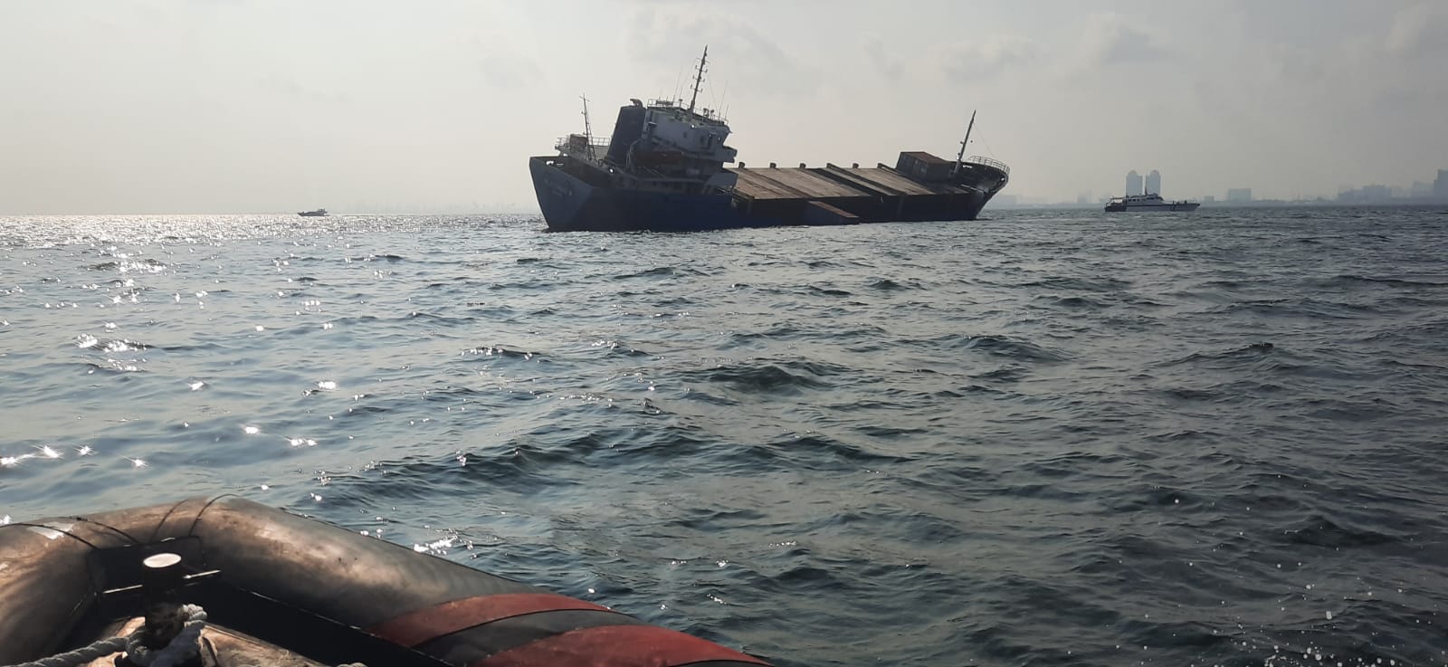 Bakamla RI Respon Cepat Tangani Kecelakaan Kapal di Sunda Kelapa