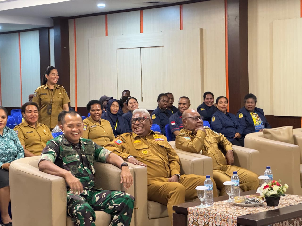 Dandim 1710/Mimika Hadiri Pelantikan Pengurus Daerah Karang Taruna Kabupaten Mimika Periode 2025-2030