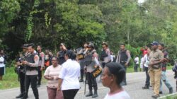 Polres Maybrat Amankan Aksi Pemalangan Jalan Utama di Susumuk Terkait Kasus Pengeroyokan